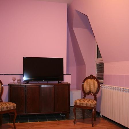 Vila Hedonija Belgrad Exterior foto