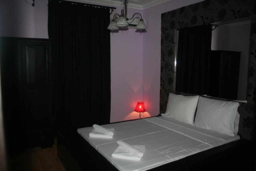 Vila Hedonija Belgrad Zimmer foto
